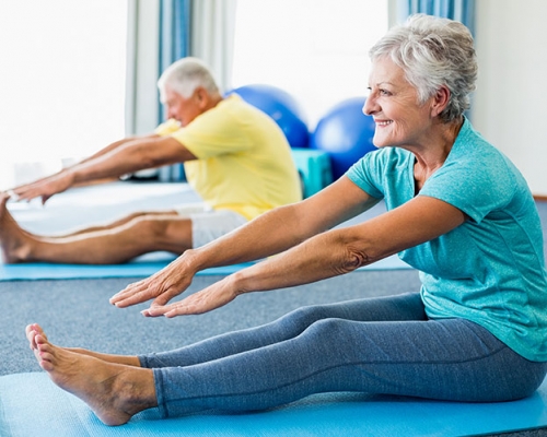 Stretching-Exercises-for-Seniors